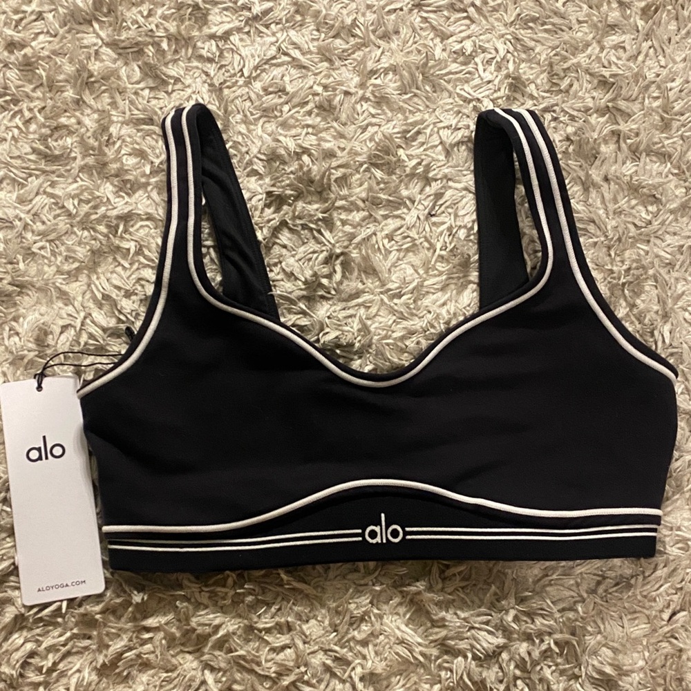ALO Yoga Black & White Piped Sports Bra